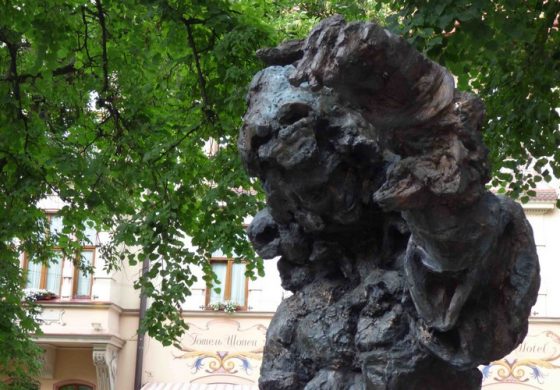 We Lwowie odsłonięto pomnik "lwowskiego Mozarta"