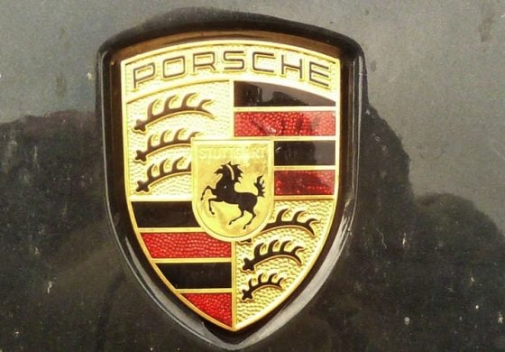Inguszetia: 15-latek w Porsche staranował radiowozy
