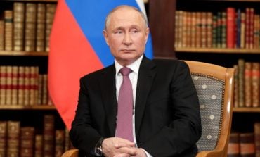 Putin mówi, że jeszcze nie czas na rozmowy z Zełenskim