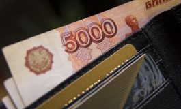 Duże spadki wartości rubla i rosyjskich firm