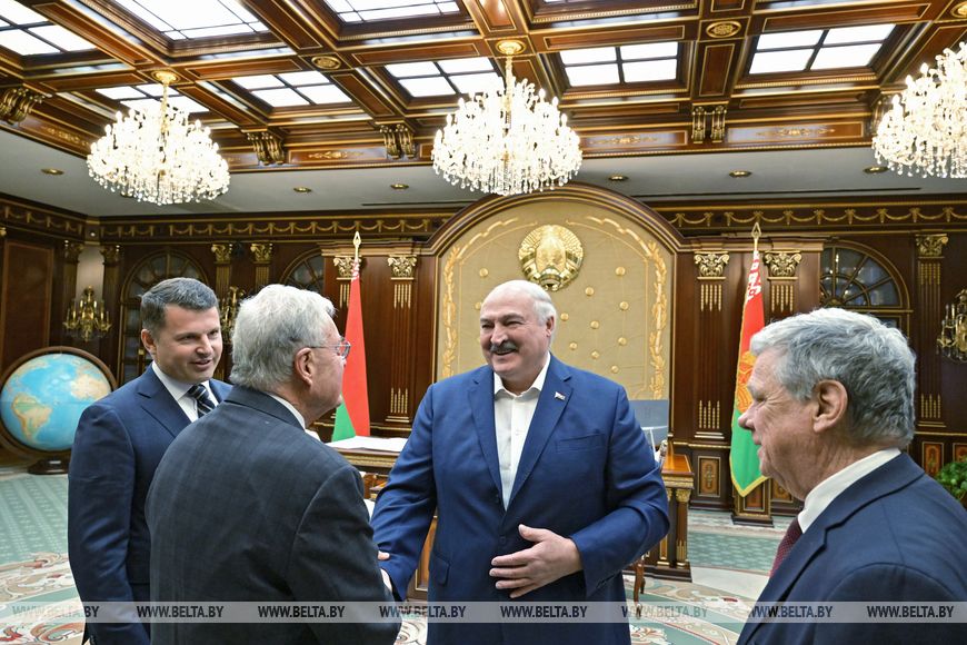 Tak polityczna kalkulacja USA uchroniła Łukaszenkę