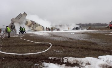 Kazachstan: W pobliżu Ałmaty rozbił się samolot (WIDEO)