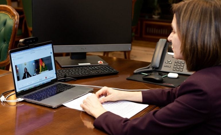 Sandu i Merkel rozmawiały telefonicznie o sytuacji politycznej w Mołdawii