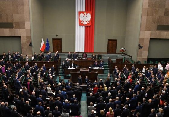 Polski Sejm przyjął przez aklamację uchwałę przeciw manipulacji i zakłamywaniu historii przez polityków Federacji Rosyjskiej