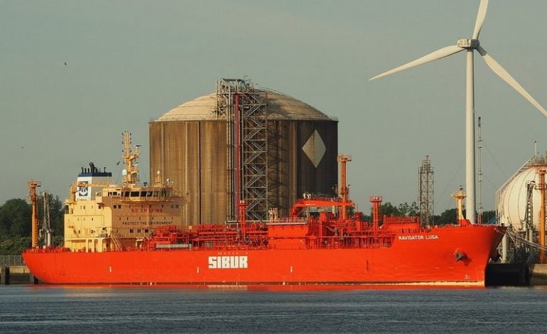 Nieoficjalnie: Były zięć Putina kupił za 100 dolarów udziały w dużej rosyjskiej firmie warte 380 mln dolarów