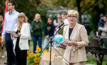 Premier Litwy wzięła udział w rozpoczęciu nowego roku szkolnego w polskim gimnazjum w Wilnie