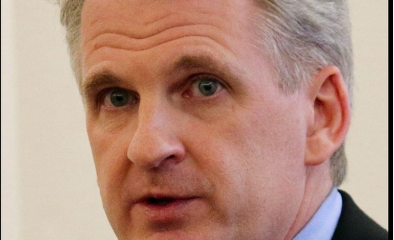 Timothy Snyder dołącza do Marka Hamilla i Barbry Streisand. Będzie zbierał pieniądze dla Ukrainy