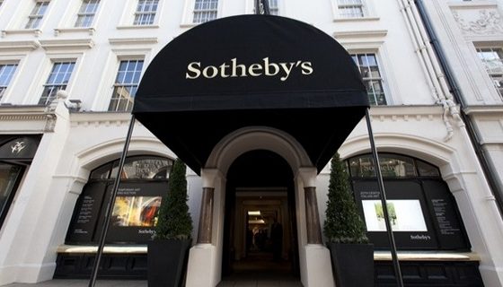 Słynny dom aukcyjny Sotheby's prezentuje pierwszą wystawę w Moskwie