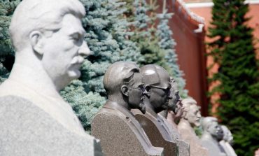 Rosja: Zdemontowano pomnik Stalina w Dagestanie. Można? (WIDEO)