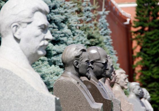 Rosja: Zdemontowano pomnik Stalina w Dagestanie. Można? (WIDEO)