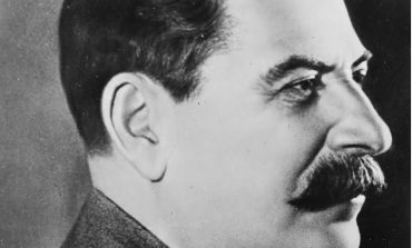 Sondaż: Podwoiła się liczba Rosjan, którzy chcieliby pomnika Stalina