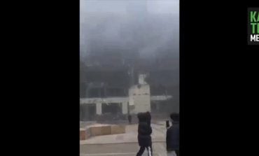 Spalona siedziba administracji w kazachskim mieście (WIDEO)