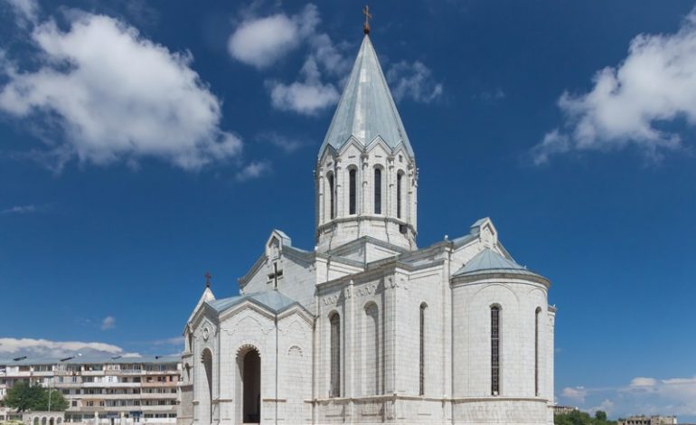 Górski Karabach. Azerowie zdjęli kopułę z Katedry Chrystusa Zbawiciela w Szuszy