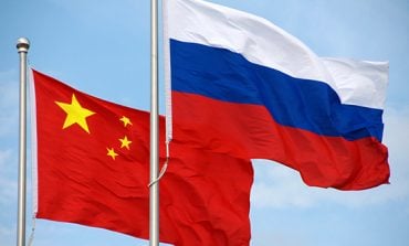 Rosja i Chiny krytykują "Szczyt dla Demokracji" prezydenta USA