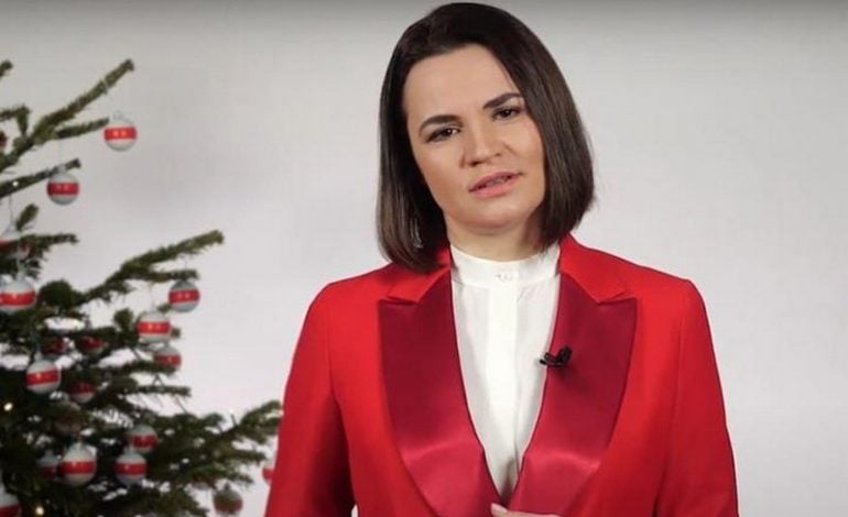 Tichanowska składa życzenia Bożonarodzeniowe wszystkim prawosławnym. Wzywa do modlitwy i za cierpiących Białorusinów, i ludzi reżimu