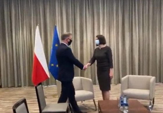 Tichanowska w Polsce. Spotkanie z prezydentem i Białorusinami mieszkającymi w Polsce (WIDEO)
