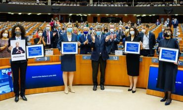 Tichanowska odebrała Nagrodę Sacharowa w imieniu całej białoruskiej opozycji