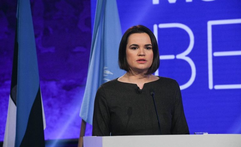 Tichanowska o koczujących na granicy: Współczujemy tym ludziom, ale dlaczego wzięli udział w procederze organizowanym przez białoruski rezim?