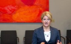 “On nie zatrzyma się na Ukrainie”. Minister spraw zagranicznych Wielkiej Brytanii ostrzegła, że Putin chce zająć też kraje bałtyckie
