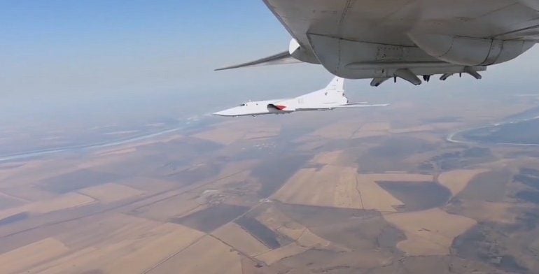 Rosyjskie bombowce nad Białorusią (WIDEO)