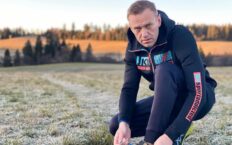 Nawalny i Szojgu zajęli drugie miejsce w sondażu “Człowiek Roku 2021” w Rosji Nawalny i Szojgu zajęli drugie miejsce w sondażu “Człowiek Roku 2021” w Rosji