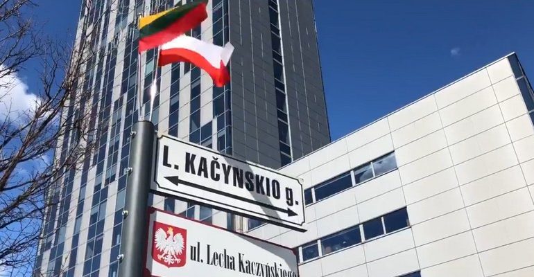 Wilno uczciło dziś pamięć Lecha Kaczyńskiego i innych ofiar katastrofy smoleńskiej (WIDEO)