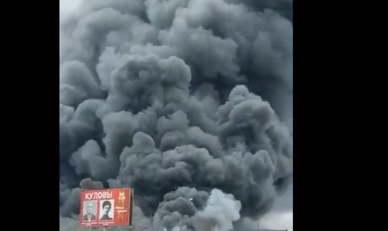 Kolejny potężny pożar w Rosji. Tym razem aż we Władykaukazie (WIDEO)