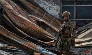 Rosja jeszcze bardziej wzmaga ofensywę w Donbasie mimo wielkich strat