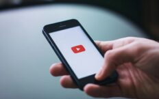 Youtube i Facebook kasują profile rosyjskich “separatystów” z Donbasu. Dopiero teraz?