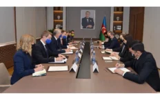 Szef MSZ Azerbejdżanu rozmawiał z przedstawicielem UE na temat Górskiego Karabachu