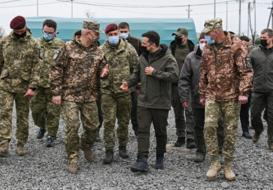 Ukraina chce włączyć do negocjacji w sprawie zakończenia wojny w Donbasie „trzech potężnych graczy światowych”