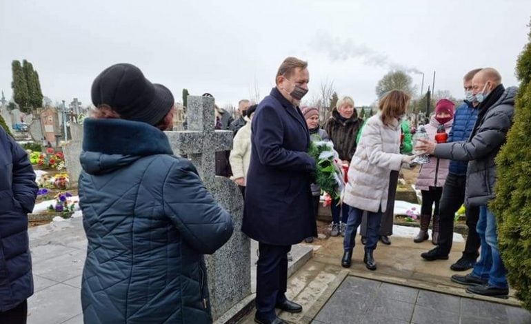 Polacy z Białorusi oddają hołd “Żołnierzom Wyklętym”