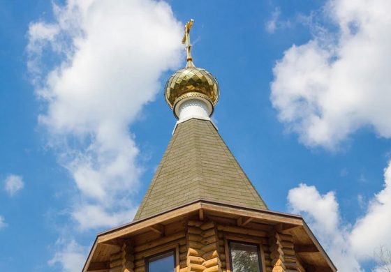 Prawosławna Wielkanoc w Rosji z "koronawirusowymi" obostrzeniami