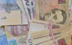 Ukraińcy zarabiają coraz więcej. W ciągu roku średnia pensja wzrosła o 13,5 proc.