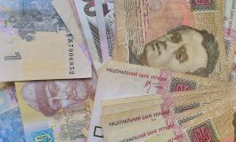 Ukraińcy zarabiają coraz więcej. W ciągu roku średnia pensja wzrosła o 13,5 proc.