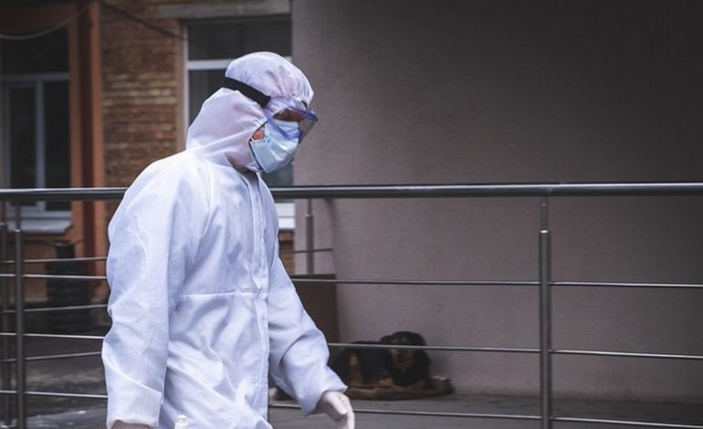 Koronawirus w Rosji: Trzeci dzień z rzędu czarny rekord zgonów