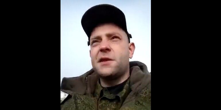Potwierdzają się doniesienia, że zmobilizowani Rosjanie są bez przeszkolenia rzucani na front (WIDEO)