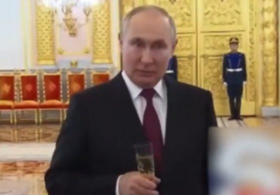 Putin pijany (WIDEO)