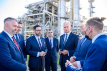 Prezydent Litwy w rafinerii w Możejkach: Nowa inwestycja wzmocni nasze więzi Prezydent Litwy w rafinerii w Możejkach: Nowa inwestycja wzmocni nasze więzi