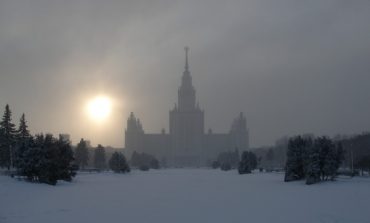 Moskwa pod śniegiem? W nocy może spaść nawet 15 cm śniegu