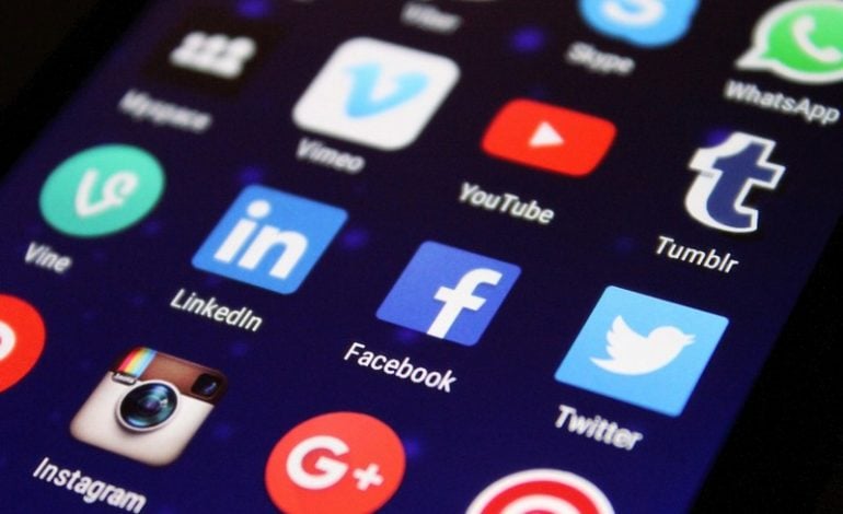 Rosja ogranicza dostęp do Twittera. Grozi, że całkowicie go zablokuje