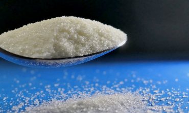 Rosjanie wykupują sól. Chroni przed koronawirusem?
