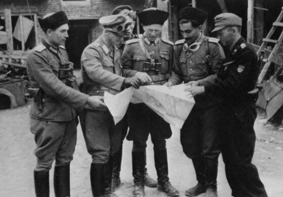 Legenda o Kałmukach, SS-Galizien i „własowcach” w Powstaniu Warszawskim