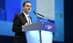 Rumuńskie problemy z władzą – prezydent przejmuje stery?