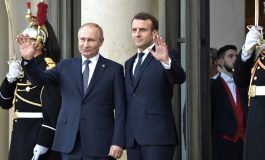 Macron i Putin złożyli sobie życzenia noworoczne oraz pochwalili wymianę jeńców w Donbasie i kontrakt na transfer gazu przez Ukrainę