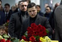 W Kijowie wylądował samolot z ciałami ukraińskich ofiar zestrzelonego w Iranie samolotu pasażerskiego