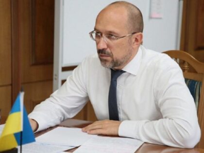 Ukraiński rząd prognozuje szczyt zachorowań zachorowań na COVID-19 w kraju