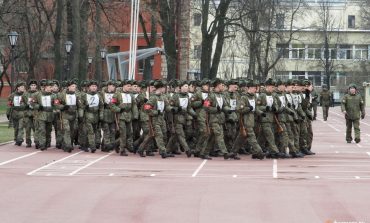 W Rosji koronawirusem zaraziło się już prawie 900 wojskowych