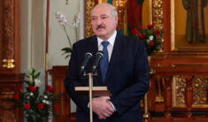 Łukaszenka szydzi z wierzących polityków