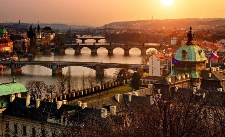 Burmistrzowi Pragi została przydzielona ochrona z powodu gróźb ze strony Rosji